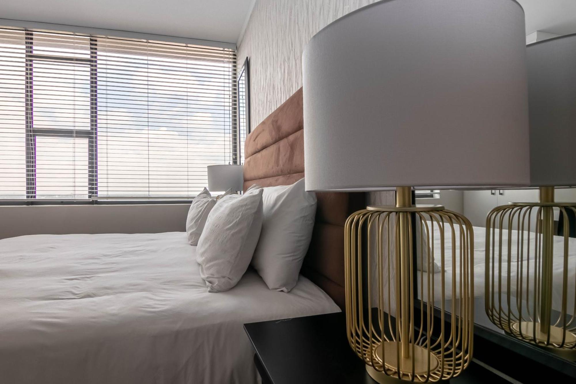 Cgrsa Apartments Sandton جوهانسبورغ الغرفة الصورة